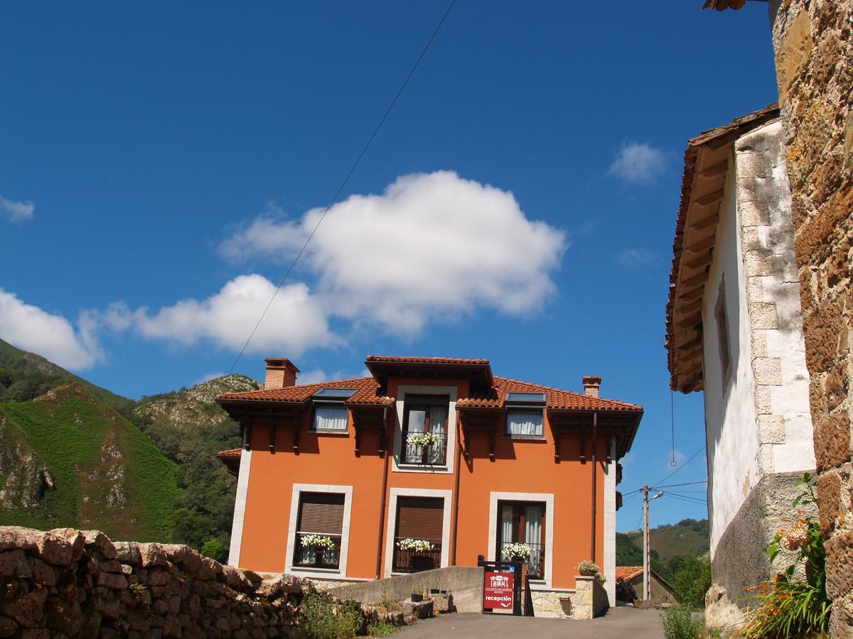 Hotel La Casona De Llerices Cangas de Onis Exterior photo